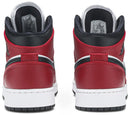 Air Jordan 1 Mid 'Chicago Black Toe'