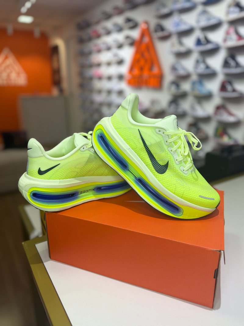 Nike Vomero Premium Volt Tint Sapphire