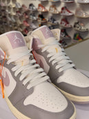 Air Jordan 1 Mid Particle Rose