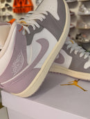 Air Jordan 1 Mid Particle Rose