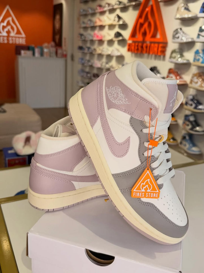 Air Jordan 1 Mid Particle Rose