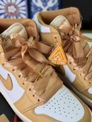Air Jordan 1 High OG Praline