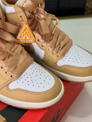 Air Jordan 1 High OG Praline