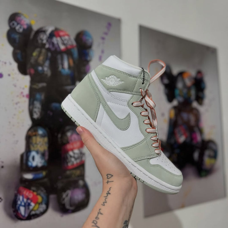 Air Jordan 1 High Seafoam