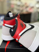 Air Jordan 1 High Smoke Grey