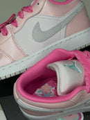 Air Jordan 1 Low Flowers