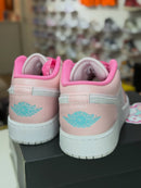 Air Jordan 1 Low Flowers