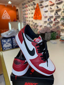 Air Jordan 1 Low OG Chicago