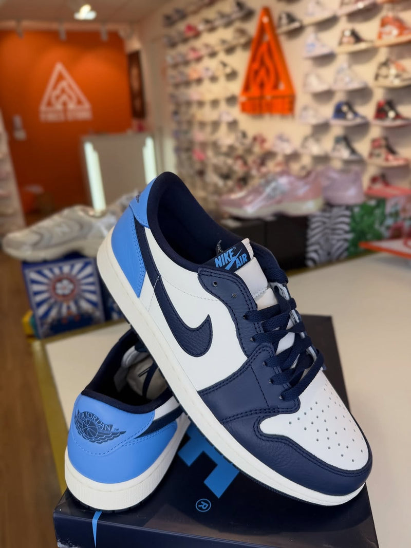 Air Jordan 1 Low OG Obsidian
