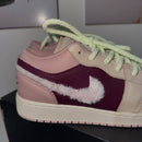 Jordan 1 Low SE Fur Swoosh Pink Oxford