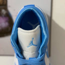 Air Jordan 1 Low UNC Setin
