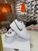 Air Jordan 1 Low White Silver