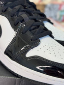 Air Jordan 1 Mid Carbon