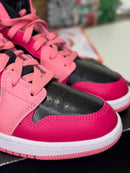 Air Jordan 1 Mid Coral Chalk