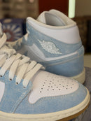 Air Jordan 1 Mid Denim Blue