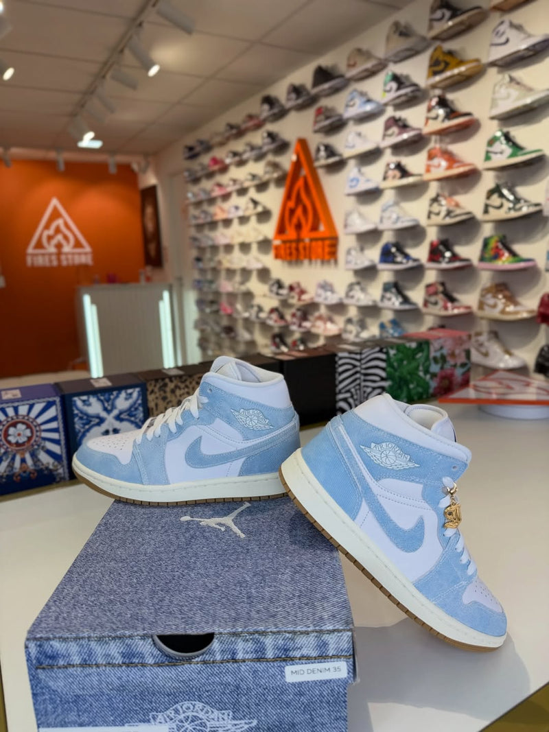 Air Jordan 1 Mid Denim Blue