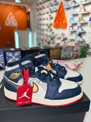 Air Jordan 1 Mid Take Flight