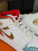 Air Jordan 1 Mid UNC Chicago