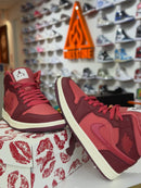 Air Jordan 1 Mid Valentine’s Day