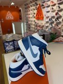 Air Jordan 1 Mid Difussed Blue