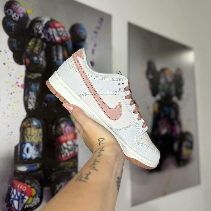 Nike Dunk Low Fossil Rose