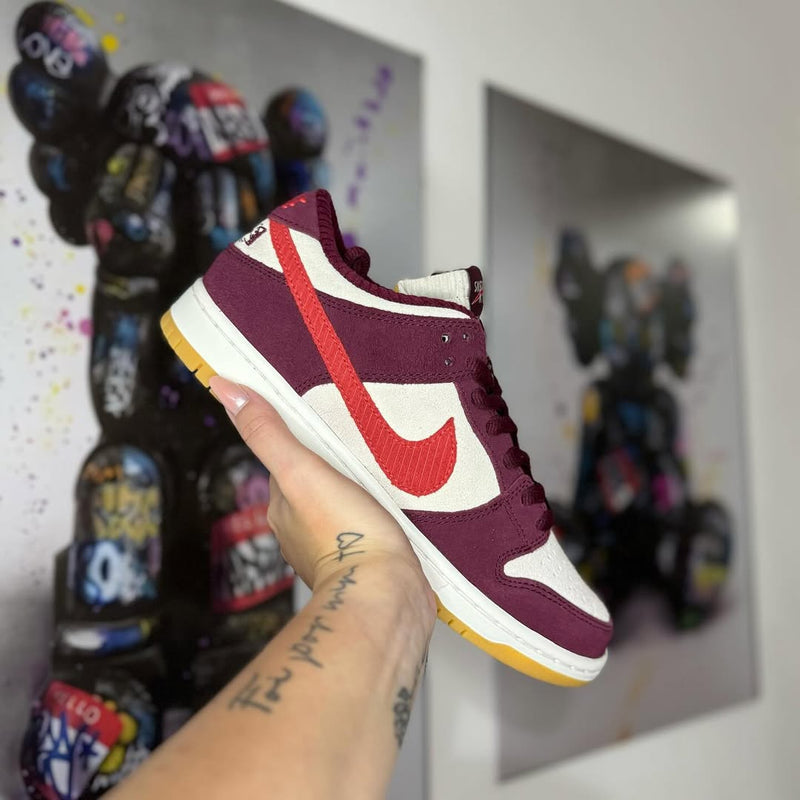Skate Like a Girl x Nike SB Dunk Low