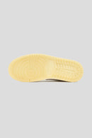 Air Jordan 1 Low Metallic Team Gold