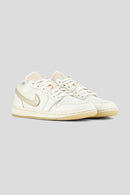 Air Jordan 1 Low Metallic Team Gold