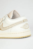 Air Jordan 1 Low Metallic Team Gold