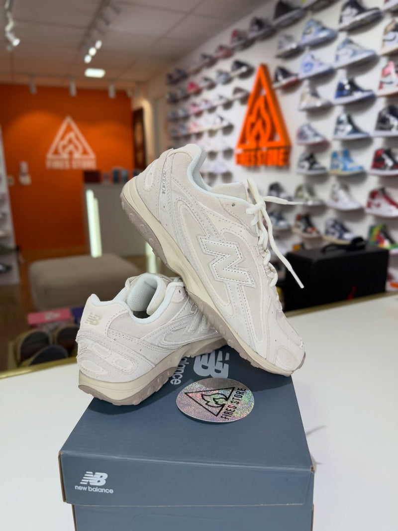 New Balance 204L Timberwolf