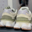 New Balance 9060 Moss Green