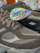 New Balance 9060 Mushroom Brown