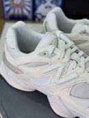 New Balance 9060 Triple White beige