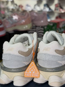 New Balance 9060 Twist Beige