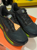 Nike Vomero Premium Black Volt