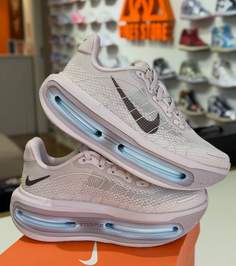 Nike Vomero Premium Particle Pink