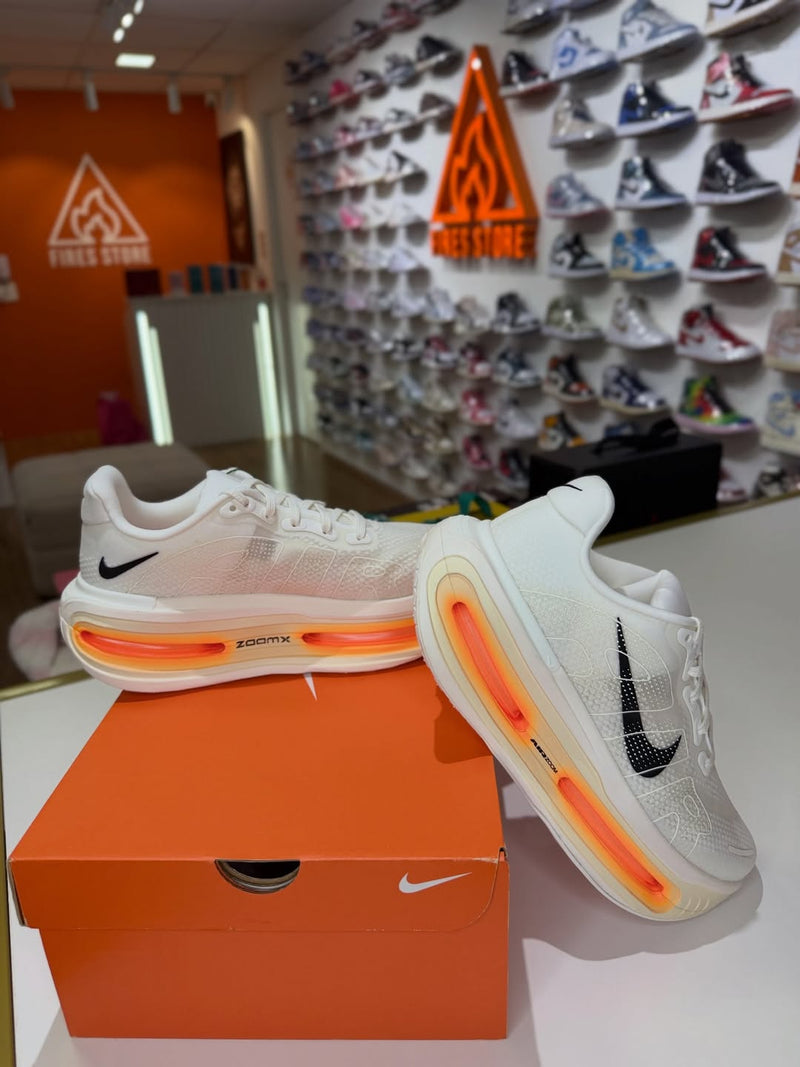 Nike Vomero Premium Sail Coconut Milk