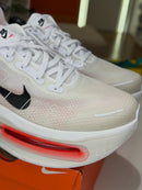 Nike Vomero Premium White Bright Crimson