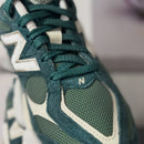 New Balance 9060 Spruce Angora