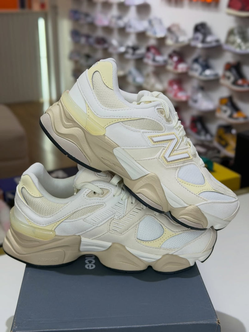 New Balance 9060 Linen