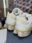 New Balance 9060 Linen